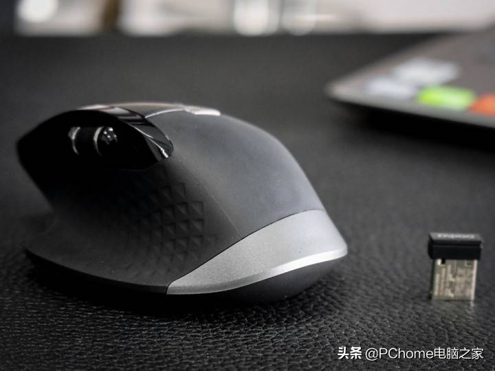 苹果无线鼠标怎么充电不亮灯(苹果无线鼠标使用技巧)-第4张图片 苹果无线鼠标怎么充电不亮灯(苹果无线鼠标使用技巧)-第4张图片