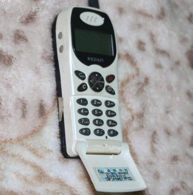 迪比特5688手机多少钱（迪比特手机最早机型）-第2张图片