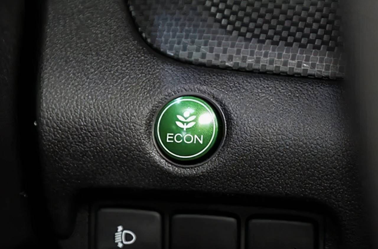 汽车空调eco是什么意思（简述睡眠模式好还是eco好）-第7张图片