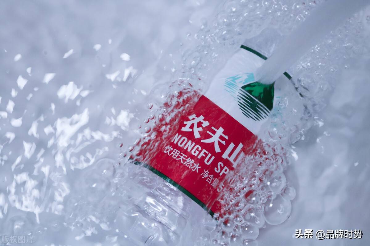 矿泉水品牌有哪些牌子(国产矿泉水品牌)-第5张图片 矿泉水品牌有哪些牌子(国产矿泉水品牌)-第5张图片