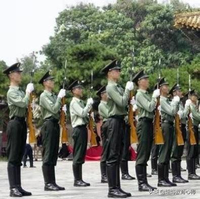 中国人民解放军西安空军工程学院分数线（西安空军电讯工程学院分数线）-第2张图片